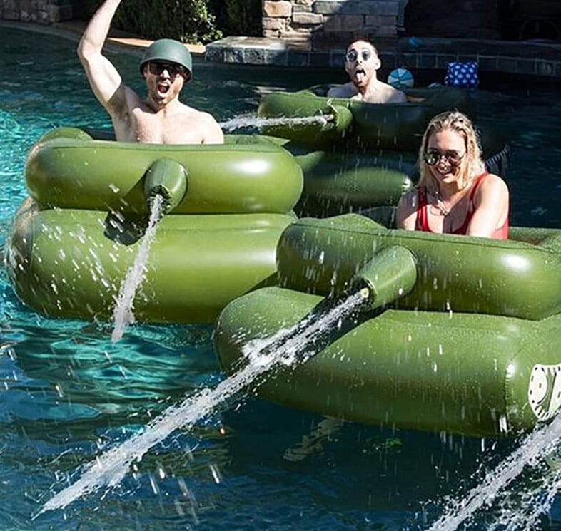 🔥Tank Pool Floats Adult Inflatable Tank Pool Float With Water Cannon🔥